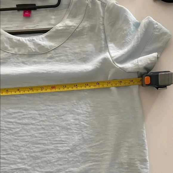 Vince Camuto Blue Boxy Crop T-Shirt - Picture 5 of 6